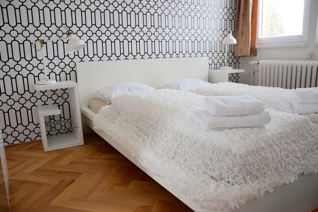 Classical House In Prague 6 Экстерьер фото